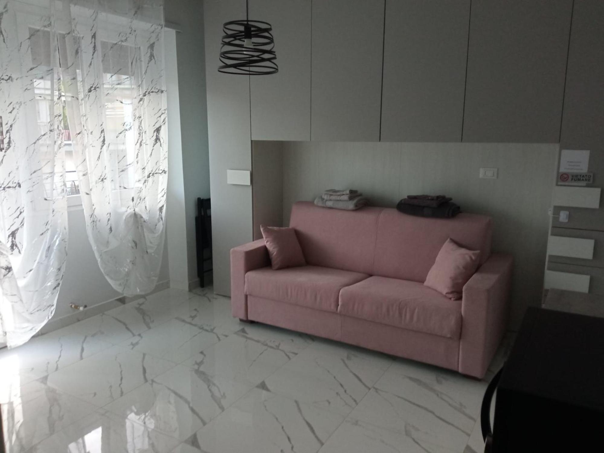 Wh - Cuore Home - Attico Monolocale Con Parcheggio Gratuito - 5 Minuti Dal Centro - Wifi Σαν Ρέμο Εξωτερικό φωτογραφία